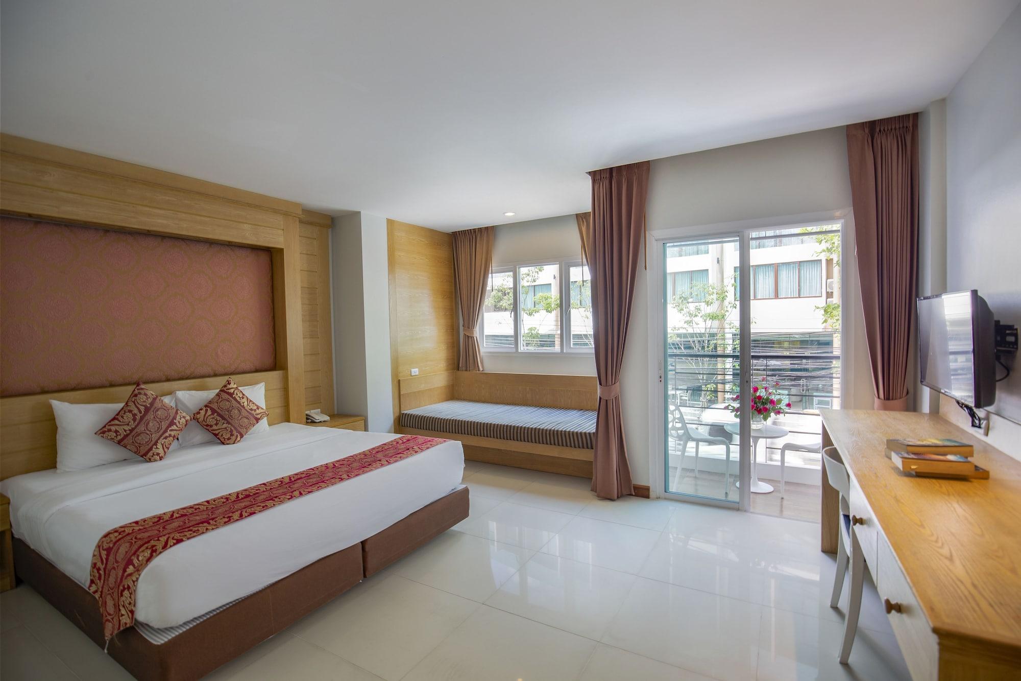Sungthong Kamala Beach Resort Buitenkant foto