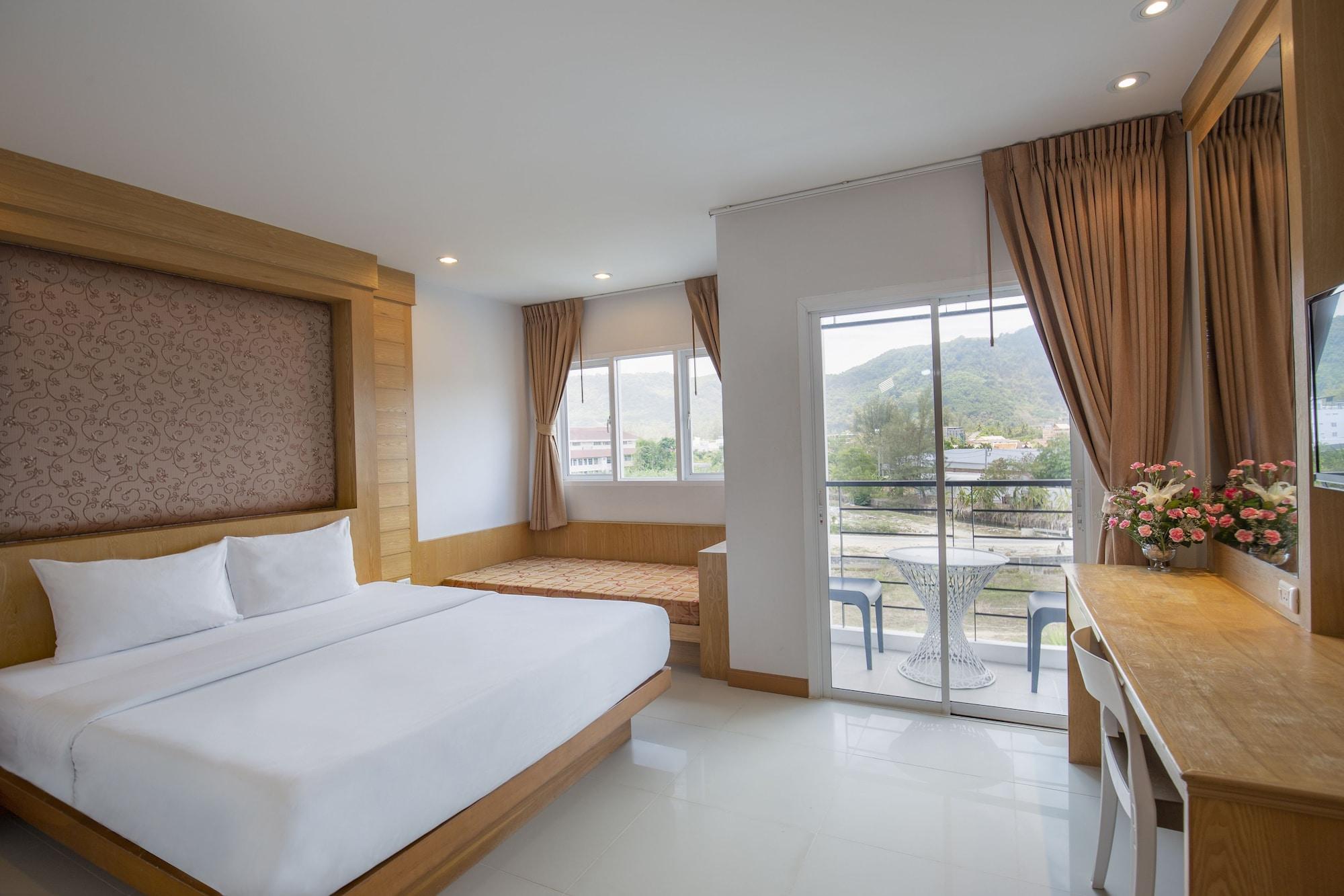 Sungthong Kamala Beach Resort Buitenkant foto