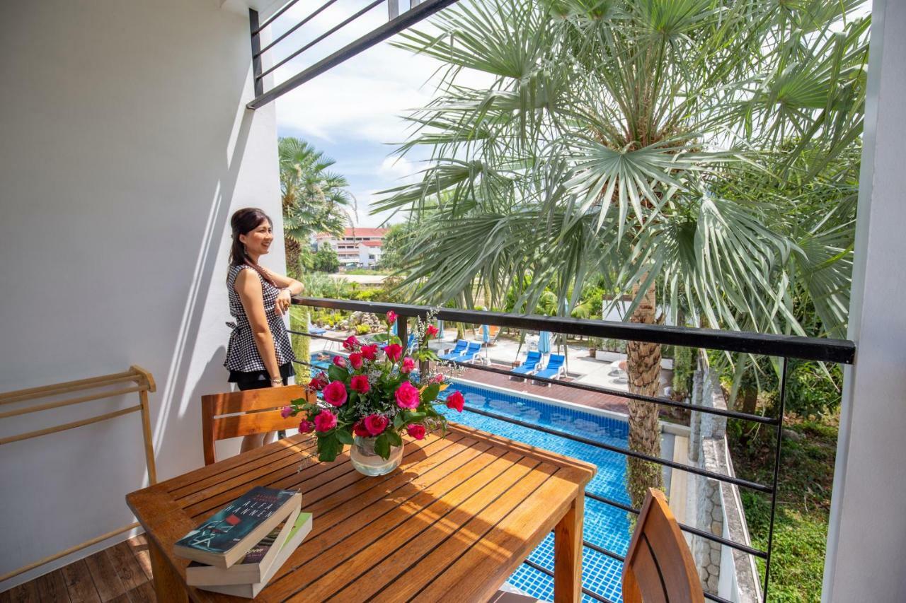 Sungthong Kamala Beach Resort Buitenkant foto
