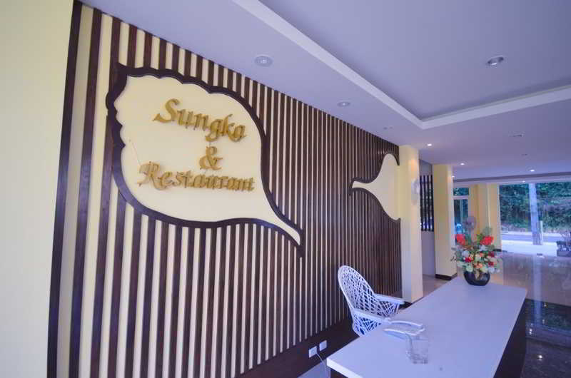 Sungthong Kamala Beach Resort Buitenkant foto